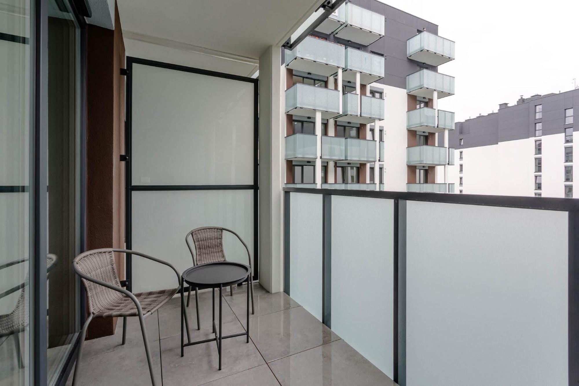 Enjoy! Ursus Apartman Varsó Kültér fotó