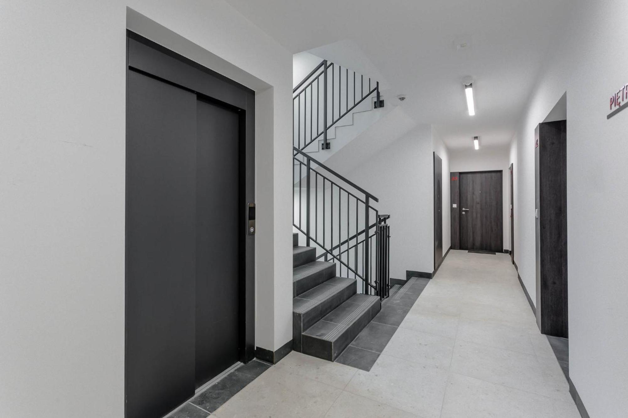 Enjoy! Ursus Apartman Varsó Kültér fotó